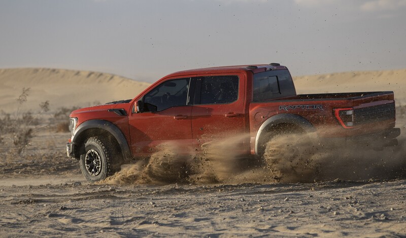 Ford Lobo Raptor 2021