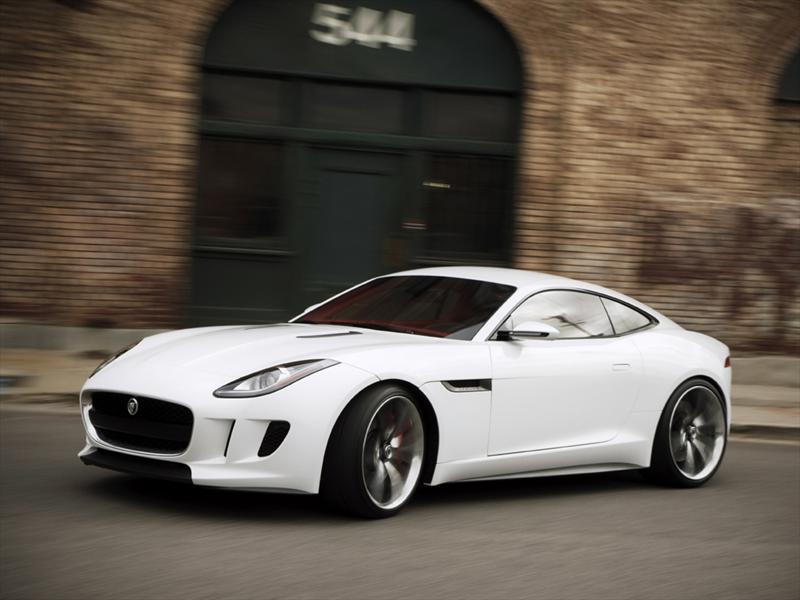 Jaguar C-X16 Concept en Los Angeles 2011