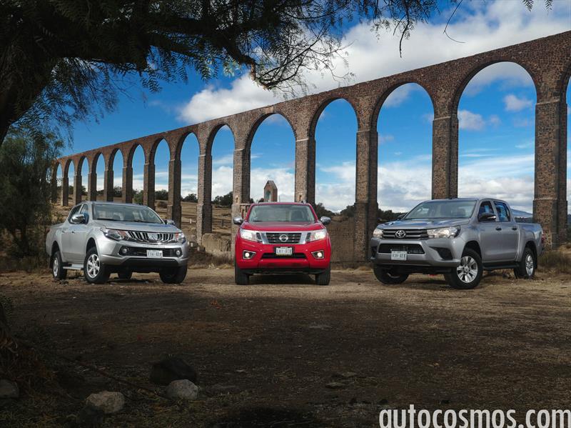 Toyota Hilux Vs Nissan Frontier Vs Mitsubishi L200
