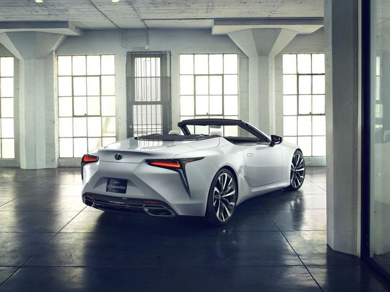 Lexus LC Convertible Concept