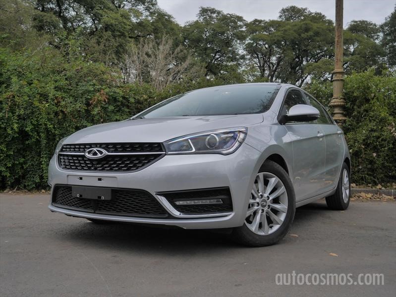 Chery Arrizo 5 a prueba