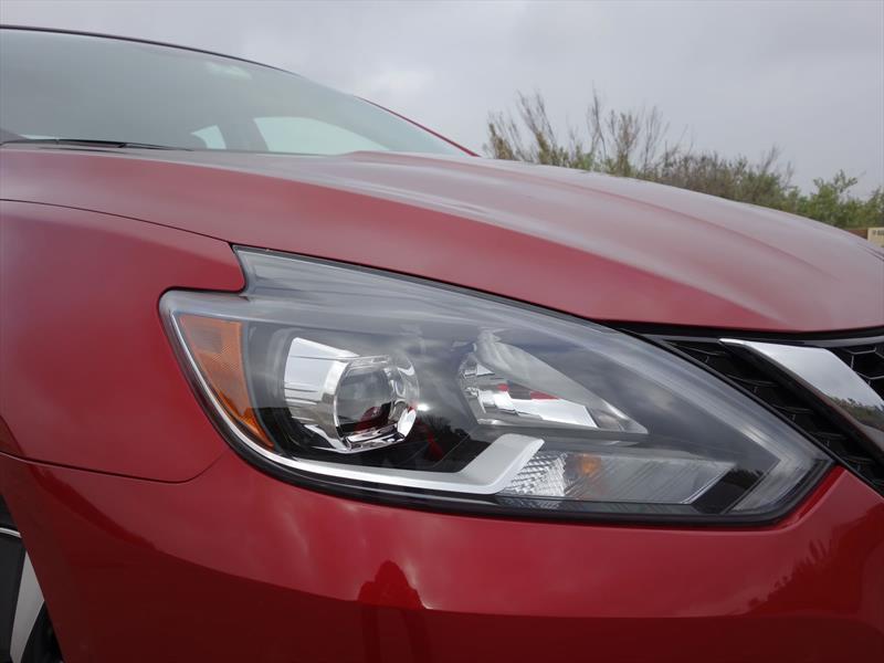 Nissan Sentra 2017