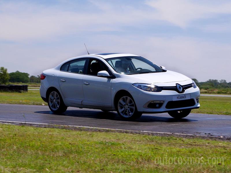 Renault Fluence se renueva.