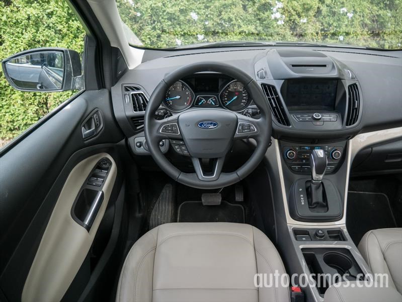 Ford Kuga a prueba
