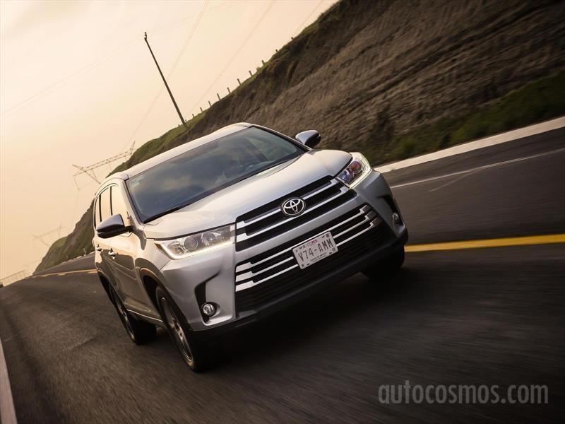 Toyota Highlander 2017