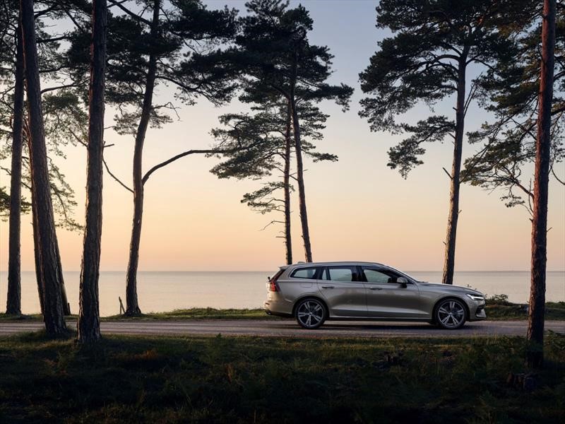 Volvo V60 2019