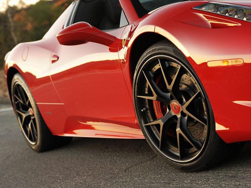 Hennessey lleva una Ferrari 458 a 738 CV