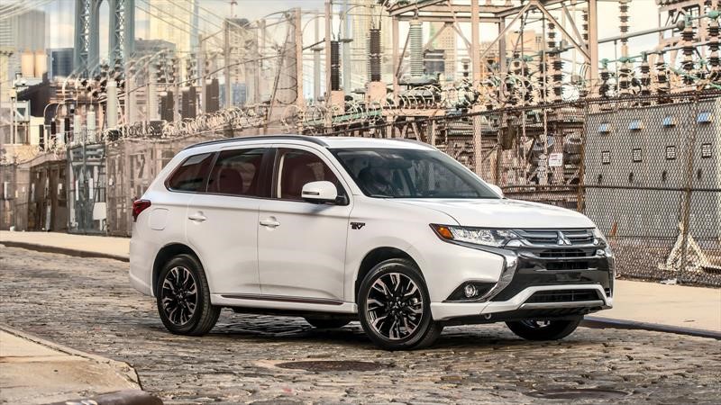 Mitsubishi outlander 19 года