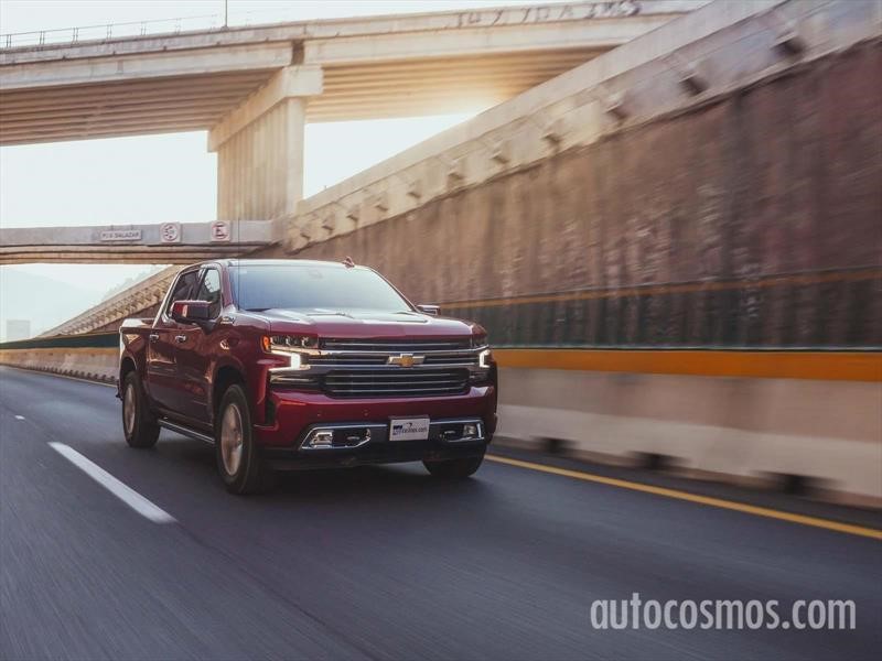 Chevrolet Cheyenne y Silverado 2019 llegan a México en cinco versiones