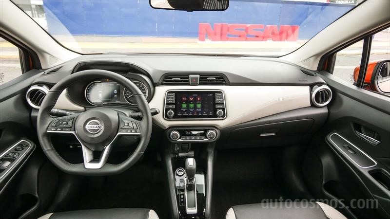 Nissan Versa 2020