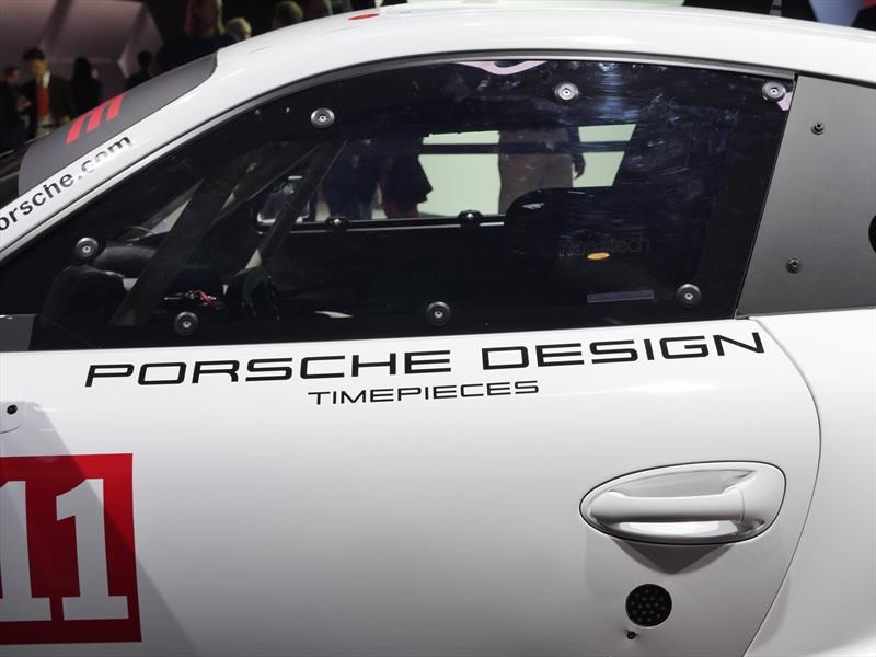Porsche 911 RSR