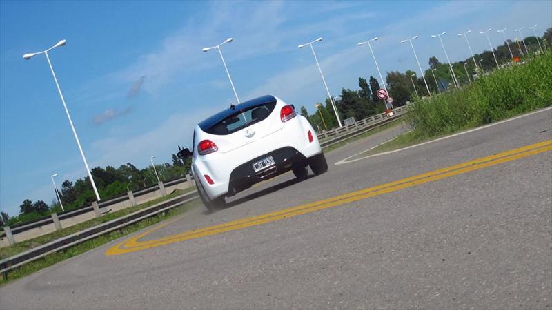Hyundai Veloster a prueba