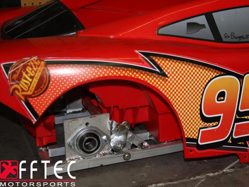 Auto de juguete modificado por FFTEC Motorsports