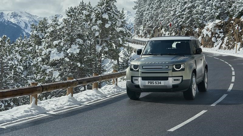 Land Rover Defender 2020
