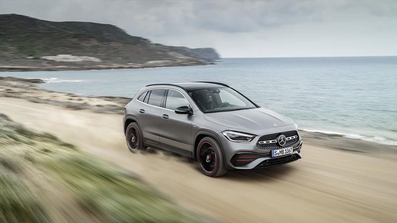 Mercedes Benz GLA 2021