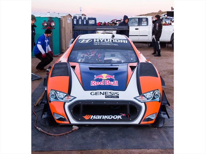 Pikes Peak International Hill Climb 2013