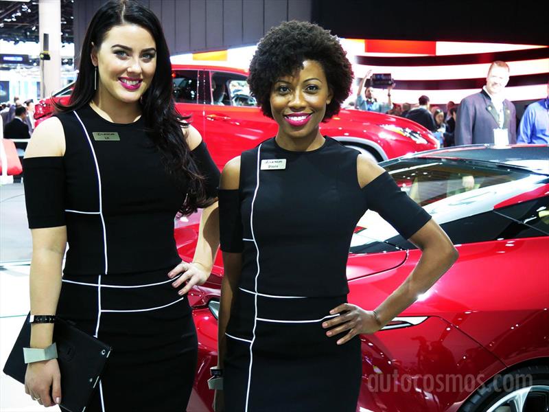 Las chicas del Salón de Detroit 2016