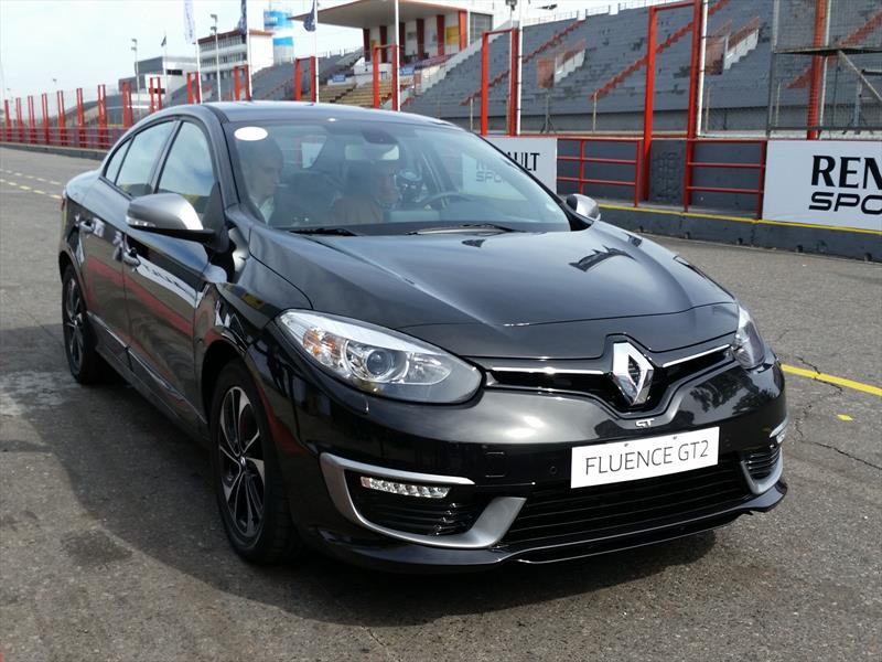 Nuevo Renault Fluence GT2