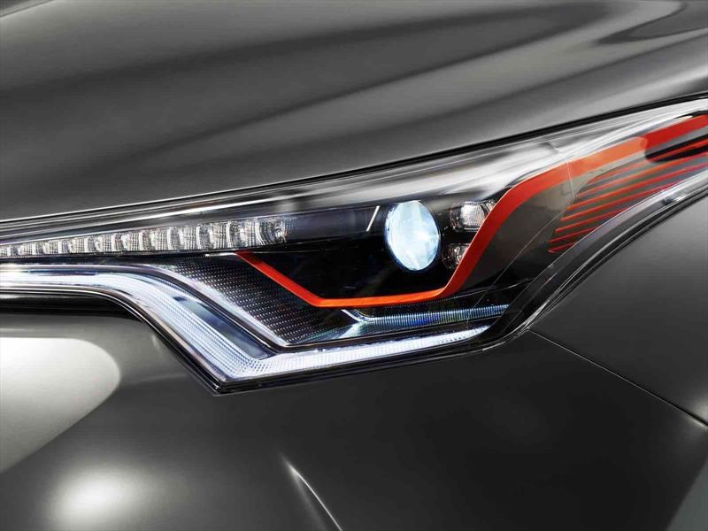 Toyota C-HR Hy-Power Concept