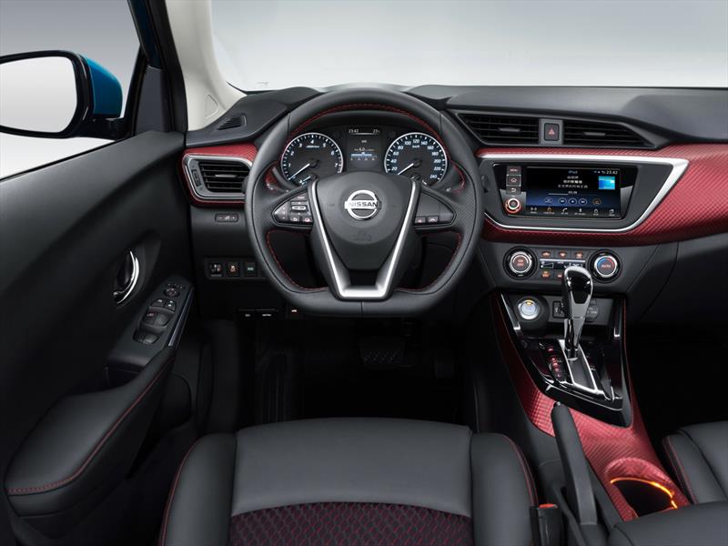 Nissan Lannia