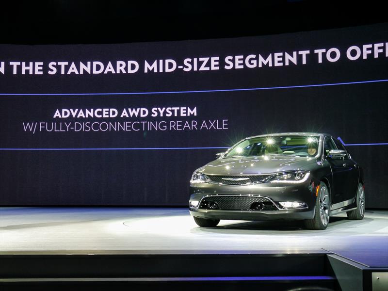 Chrysler 200 2015