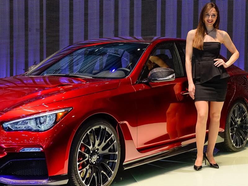 Las chicas del Salón de Ginebra 2014