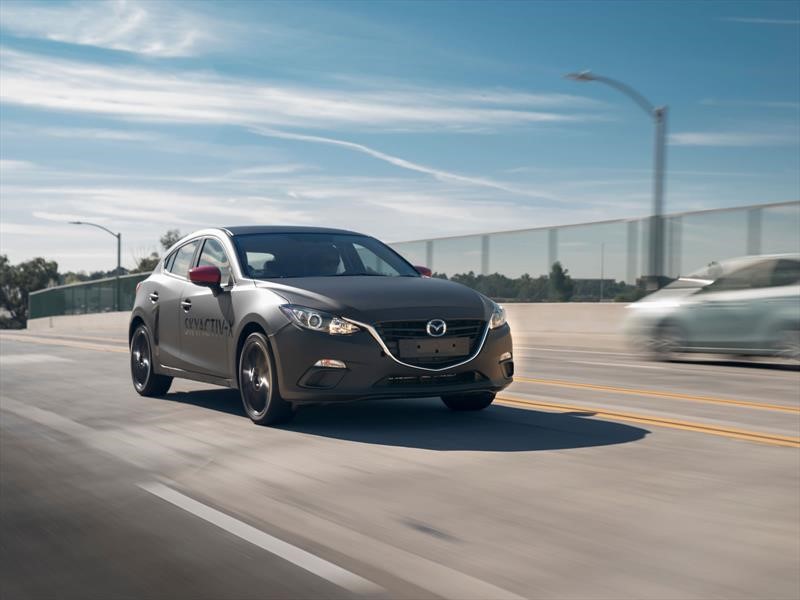 Mazda Skyativ- X primer contacto