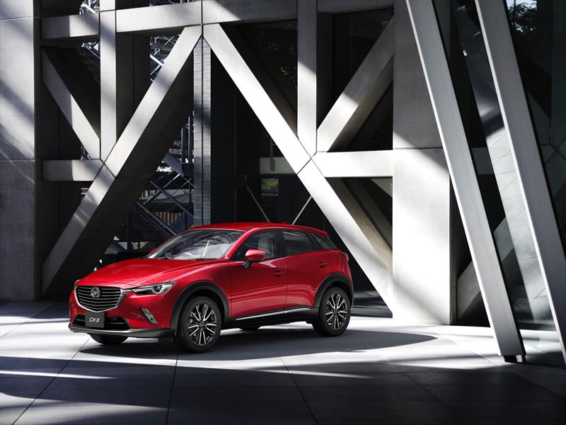 Mazda CX-3 2016 se presenta