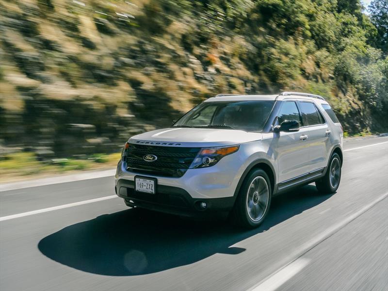 Ford Explorer Sport A Prueba