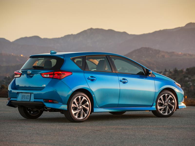 Scion iM 2016