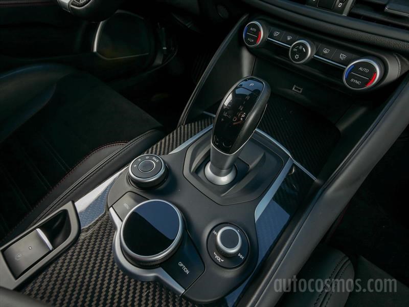 Alfa Romeo Giulia Quadrifoglio