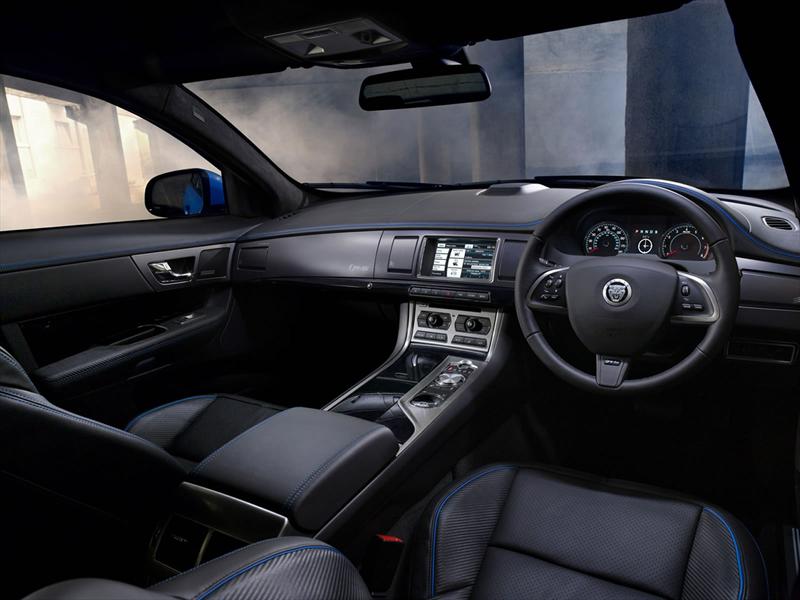 Jaguar XFR-S 2014