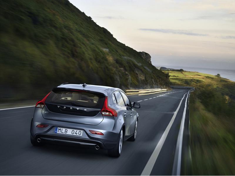 Volvo V40 2013