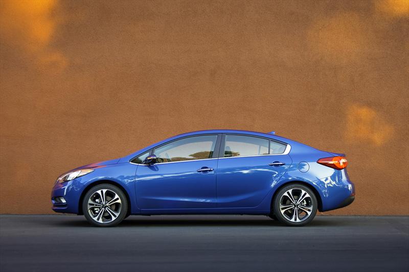 Kia Forte Sedán 2014