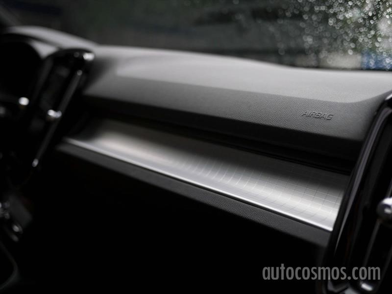 Volvo XC40 2019