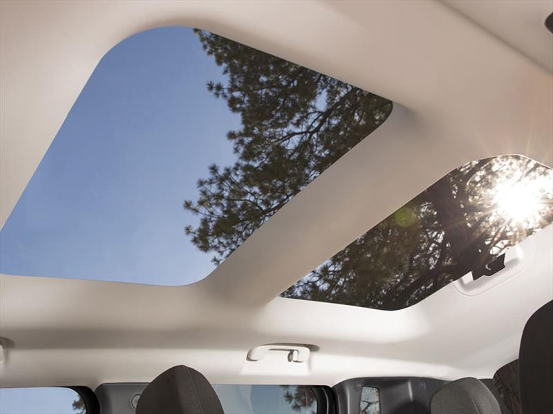 Jeep Renegade 2015 se presenta