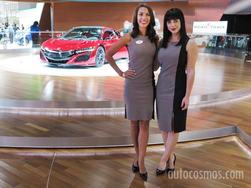 Las chicas del Salón de Detroit 2017