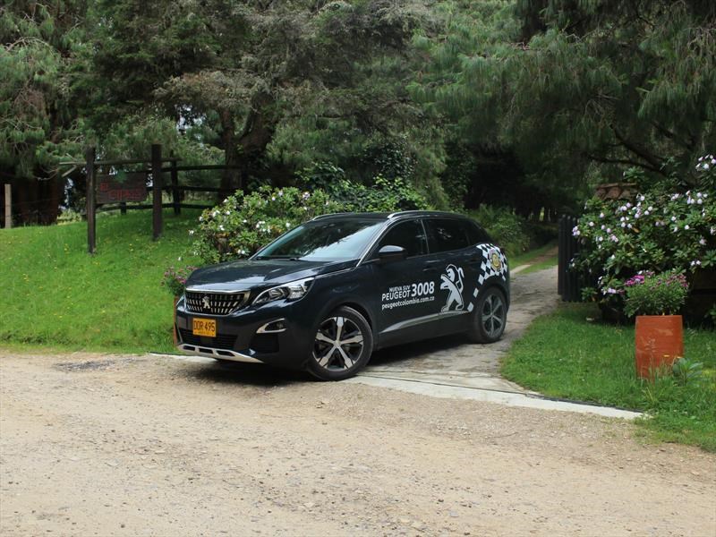 Test Drive Peugeot 3008
