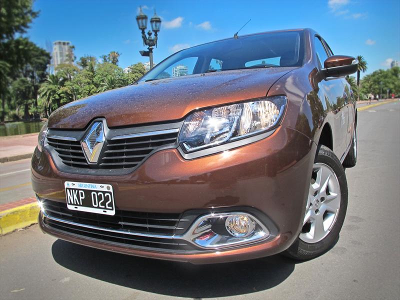 Probamos a fondo el nuevo Renault Logan