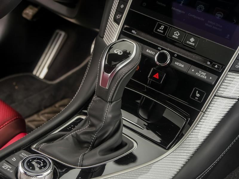 Infiniti Q60 2017