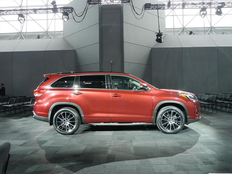 Toyota Highlander 2017