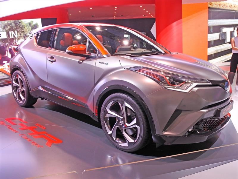 Toyota C-HR Hy-Power Concept