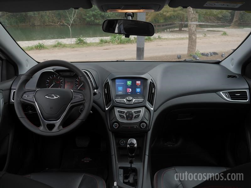 Chery Arrizo 5 a prueba