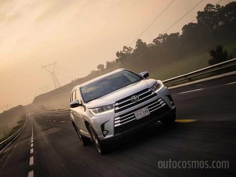 Toyota Highlander 2017