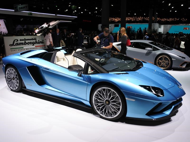 Lamborghini Aventador S Roadster
