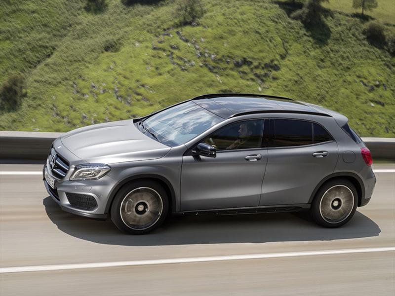 Mercedes-Benz GLA 2015