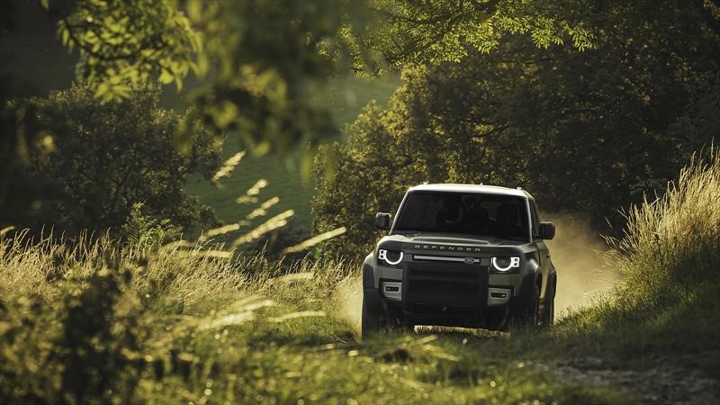 Land Rover Defender 2020