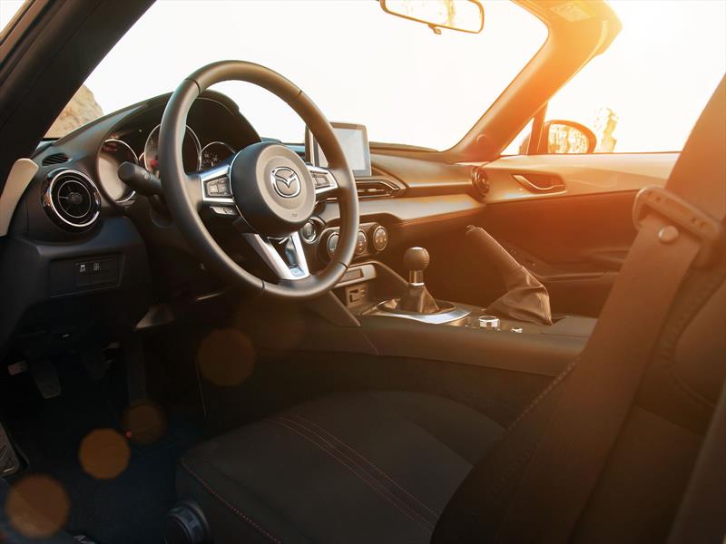 Mazda MX-5 2016