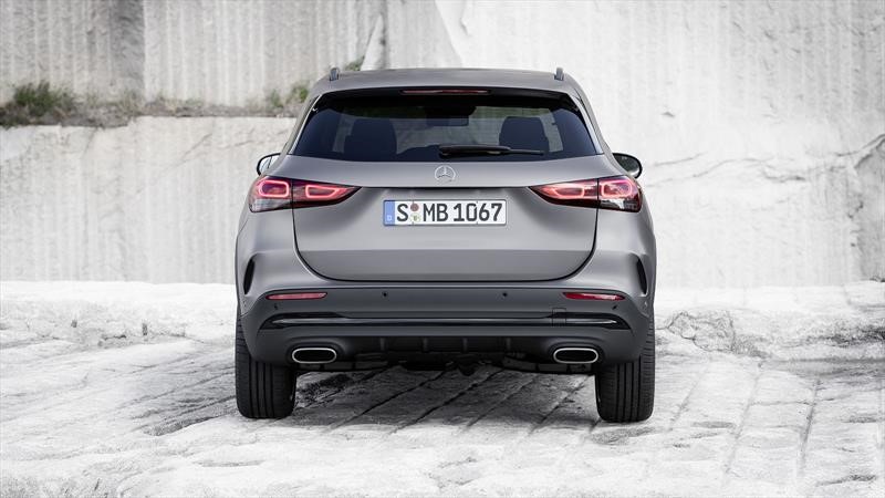 Mercedes Benz GLA 2021
