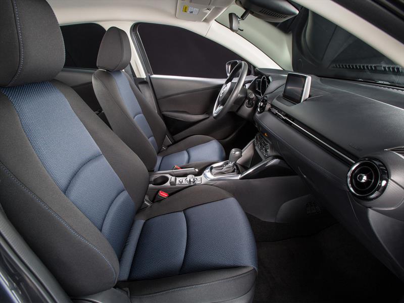 Scion iA 2016